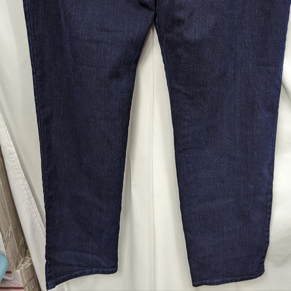 Gloria Vanderbilt Amanda Dark Wash Straight Leg Jeans Sz 12 - Picture 11 of 12